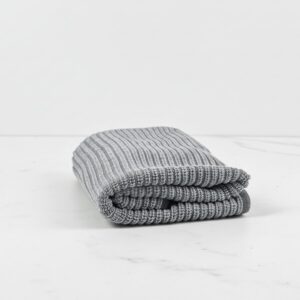 Doderm sidabrinis rankšluostis gyvūnams ir žirgams su sidabro pluoštu petlove.lt